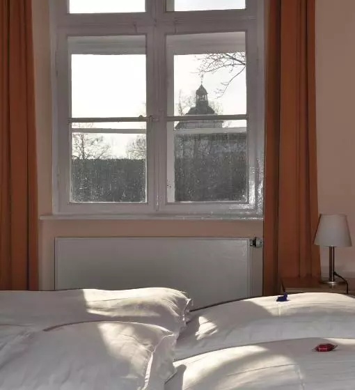 Standard Room, Zollhaus