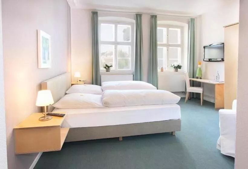 Standard Room, Zollhaus