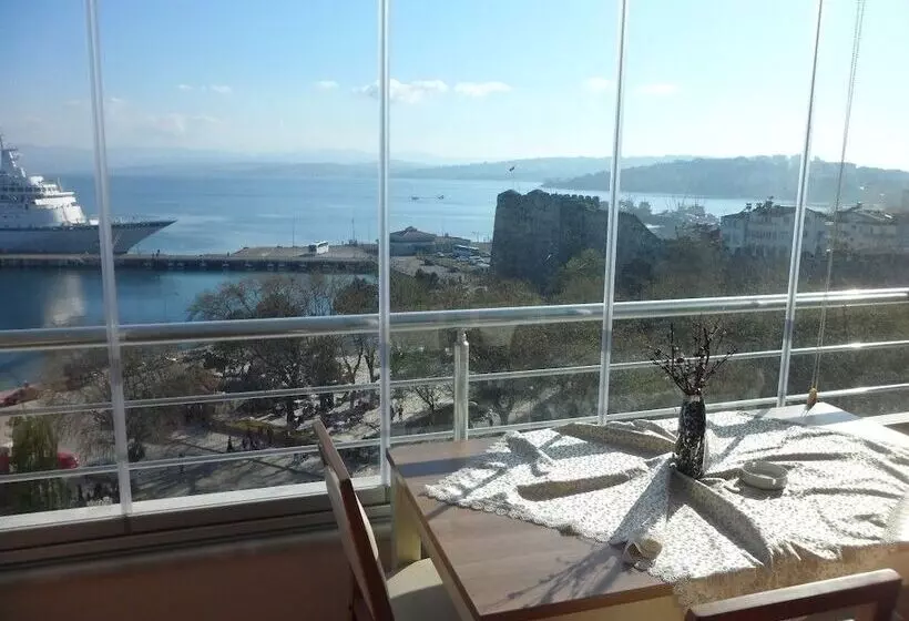 سوییت, Otel Bossinop