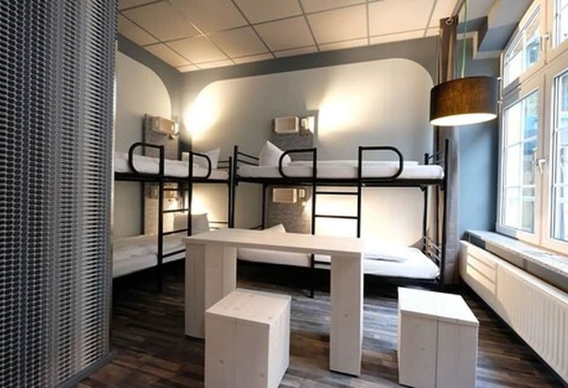 اتاق استاندارد چهار تخته, Singer109 Hostel, Hotel & Apartment