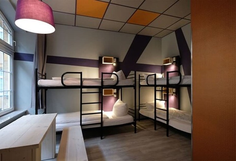 اتاق استاندارد چهار تخته, Singer109 Hostel, Hotel & Apartment