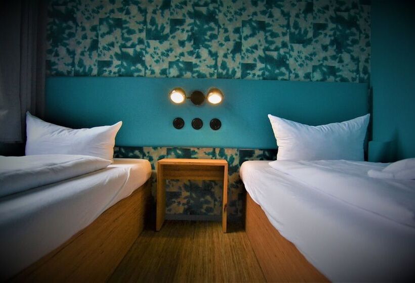 اتاق استاندارد یک نفره, Singer109 Hostel, Hotel & Apartment