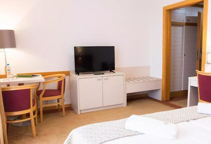 バルコニー付きスタンダードルーム, Szalajka Liget Hotel és Apartmanházak
