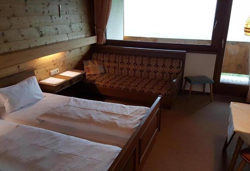 スタンダードルーム, Gasthof Hotel Ifenblick