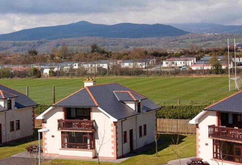 Апартаменты 4 Спальни, Gold Coast Resort Dungarvan