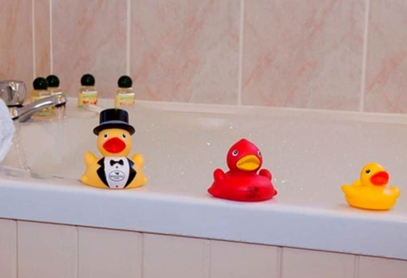 Номер Стандарт Трехместный, Gold Coast Resort Dungarvan