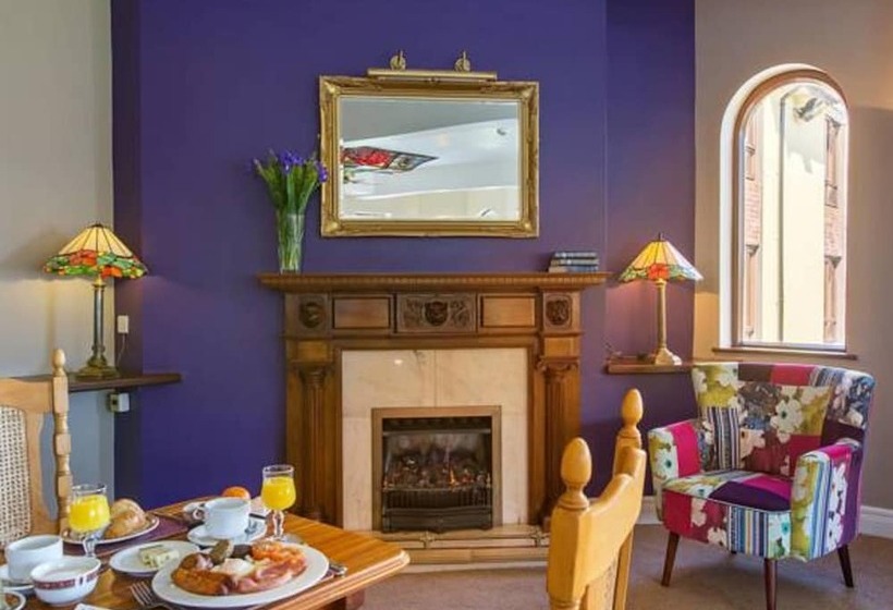 침실 4개 아파트, Gold Coast Resort Dungarvan
