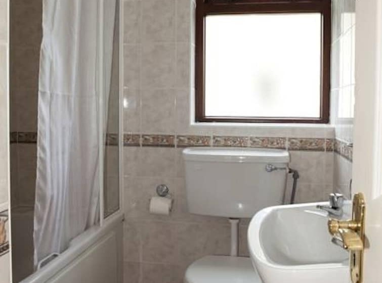 Вилла 3 Спальни, Gold Coast Resort Dungarvan