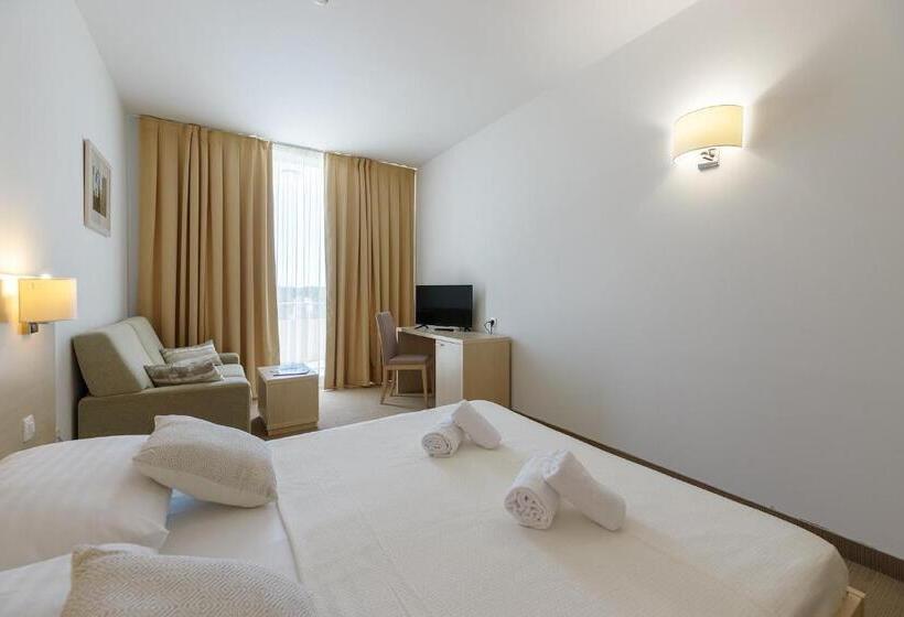 트리플 클래식 룸, Family Hotel Adria   All Inclusive