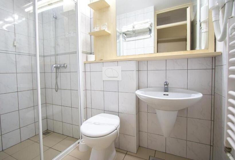 스탠다드 트리플 발코니 룸, Family Hotel Adria   All Inclusive