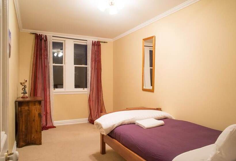 Номер Базовый Одноместный Совместный Санузел, Fellworth House For Solo Travellers