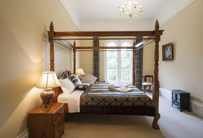 Standard Yhden Hengen Huone Jaettu Kylpyhuone, Fellworth House For Solo Travellers