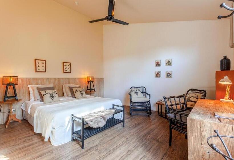 Номер Стандарт, Hajé Waterlodge En Hotel Ark De Aalscholver