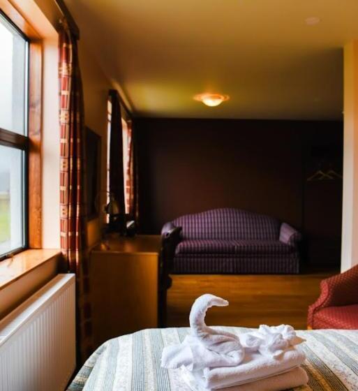 اتاق سوپریور با چشمانداز دریا, Latrabjarg