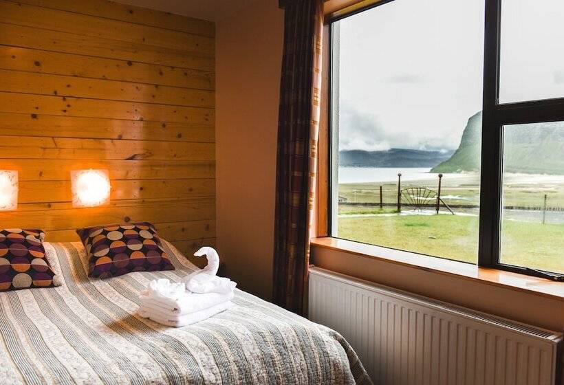 اتاق سوپریور با چشمانداز دریا, Latrabjarg