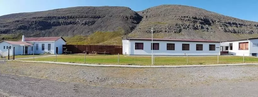 سوییت خانوادگی, Latrabjarg