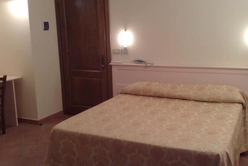 标准间, Locanda Il Gallo