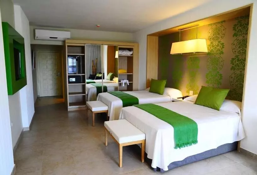 Premium-huone, NH Haiti El Rancho