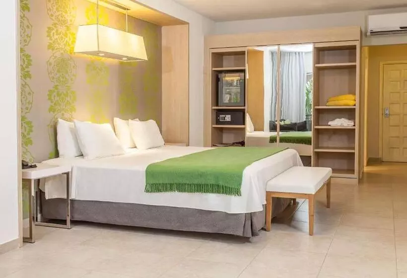 Premium-huone, NH Haiti El Rancho