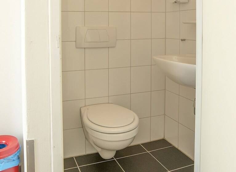 اتاق استاندارد یک نفره, Puur