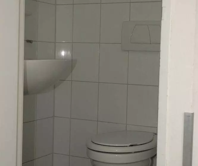 اتاق استاندارد یک نفره, Puur
