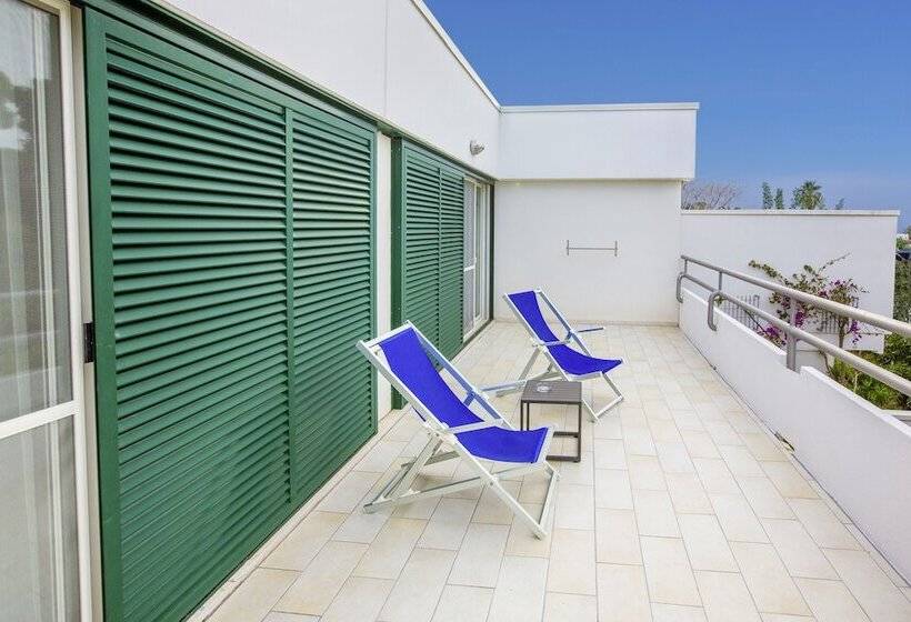 Семейный Номер, Robinson Apulia  All Inclusive