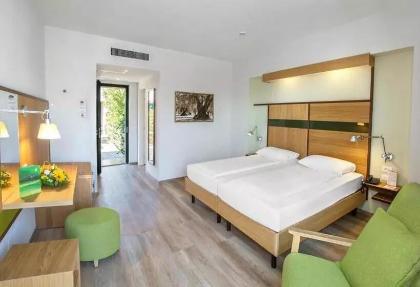 اتاق اکونومی یک تخته, Robinson Apulia All Inclusive