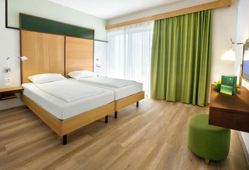 Номер Стандарт Трехместный, Robinson Apulia  All Inclusive