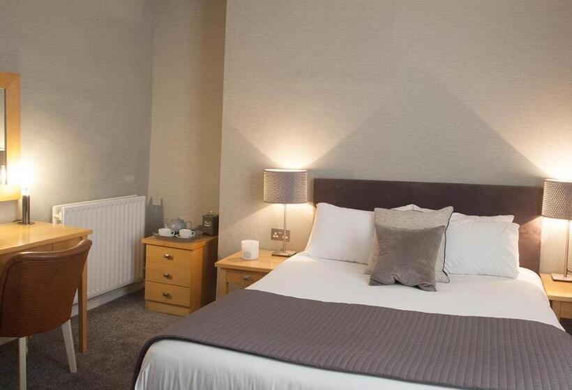 Стандартный Номер Кровать Кинг, The Warwick Arms