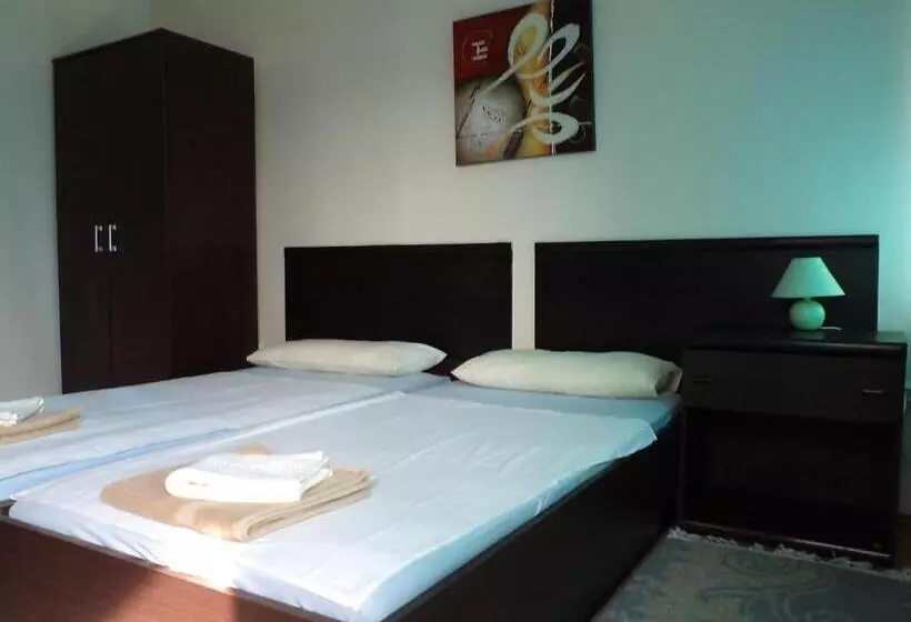 اتاق استاندارد, Motel Le Village
