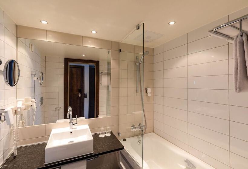 غرفة قياسية, Quality Hotel Skifer