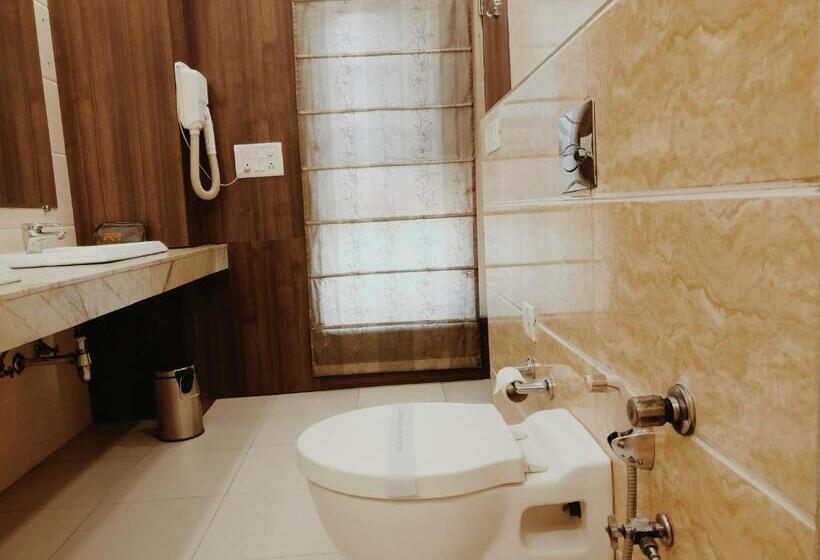 Quarto Estandar Cama King, Pk Residency