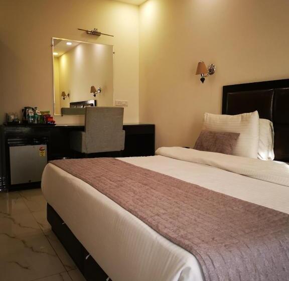 Quarto Estandar Individual, Pk Residency