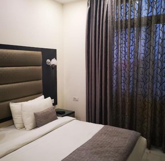 Номер Deluxe Кровать Кинг, Pk Residency