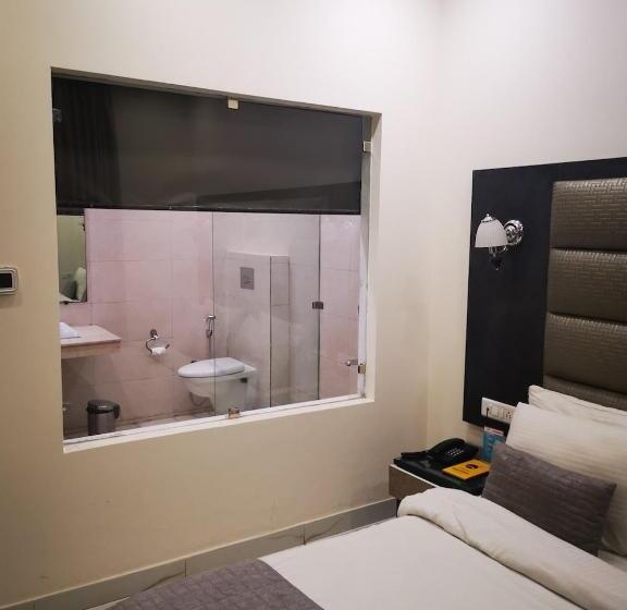 Quarto Superior Individual, Pk Residency