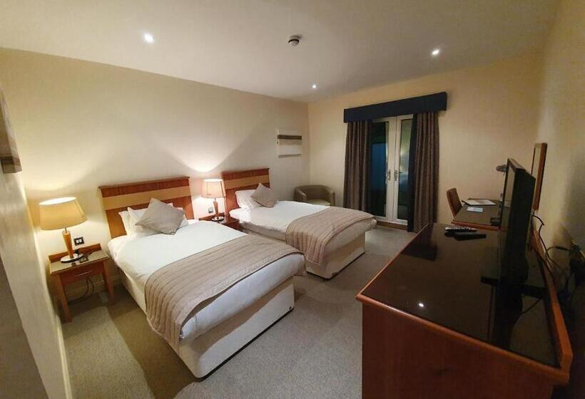 Quarto standard, Towers Hotel & Spa