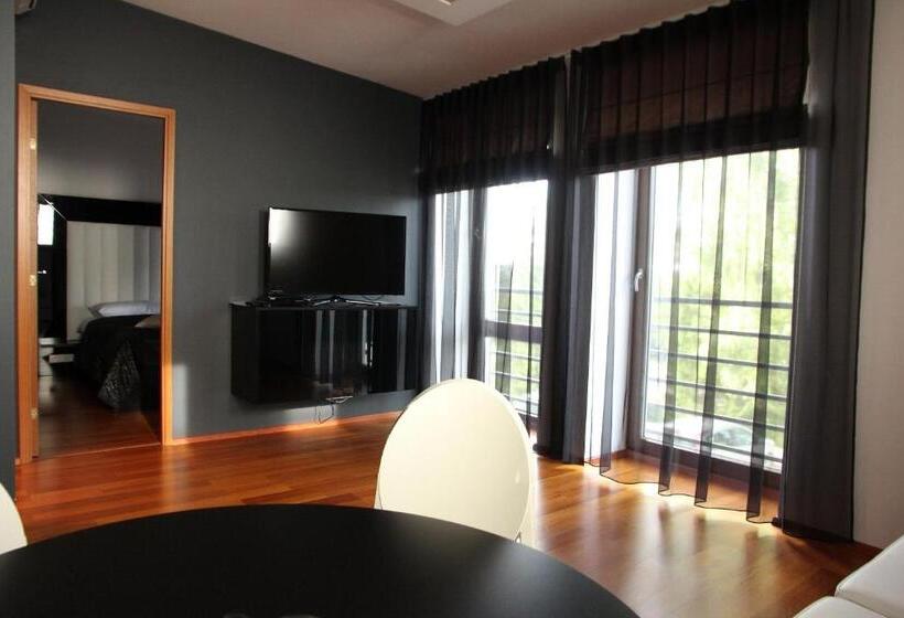 سوییت, Gmp Clubhotel Apartments