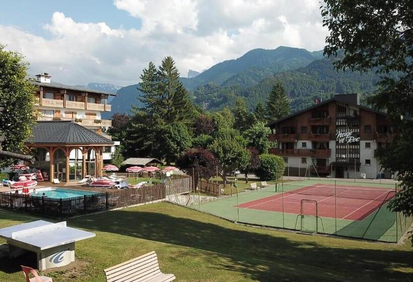 חדר סטנדרט, Chalethôtel Neige Et Roc, The Originals Relais