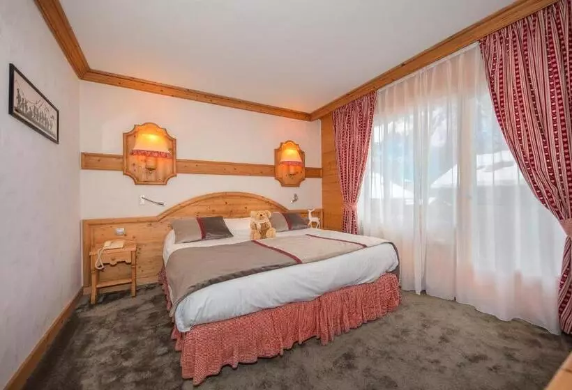 スーペリアールーム, Chalethôtel Neige Et Roc, The Originals Relais