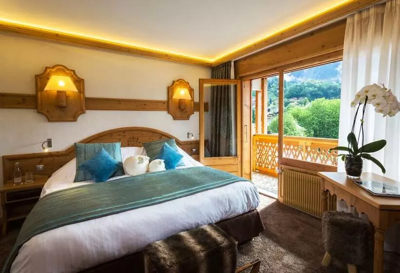 スイート, Chalethôtel Neige Et Roc, The Originals Relais