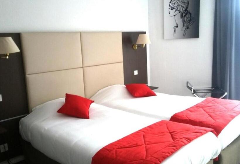 غرفة قياسية, D Orsay