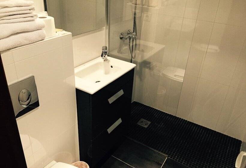 Классический Номер, Du Moulin