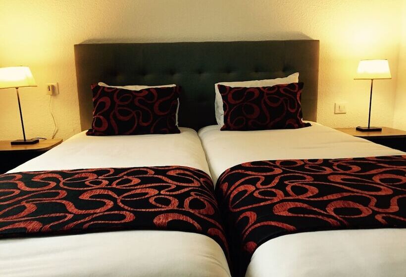 Классический Номер, Du Moulin