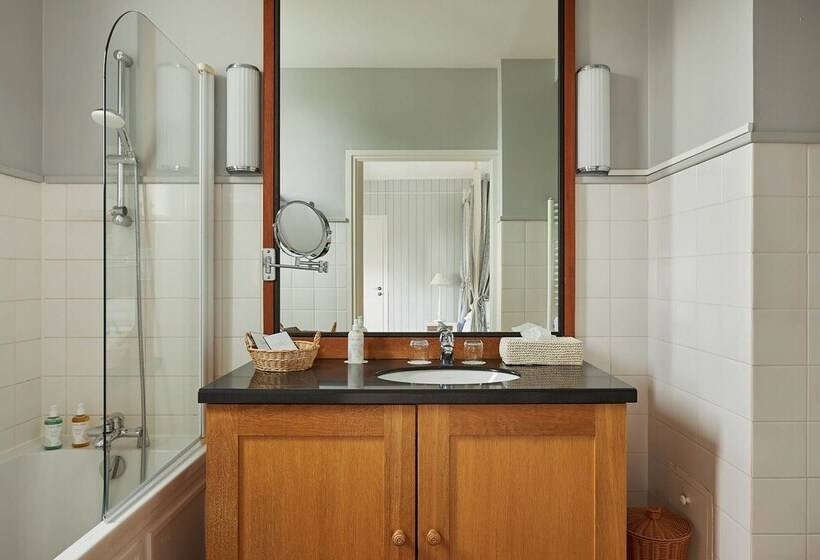 Номер Стандарт, Le Grand Hotel Des Bains & Spa   Bretagne