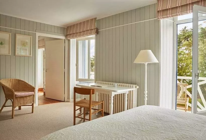 ファミリールーム, Le Grand Hotel Des Bains & Spa   Bretagne