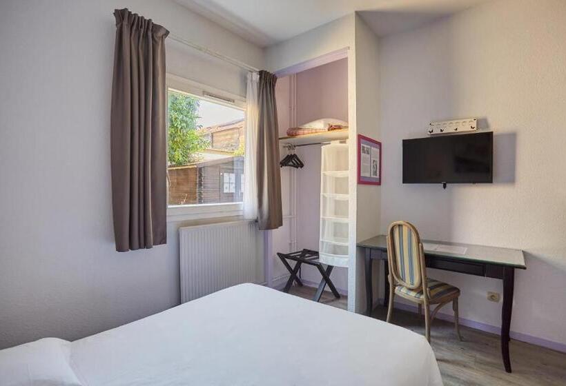 스탠다드 룸, Hôtel Cinépole   Proche Paris