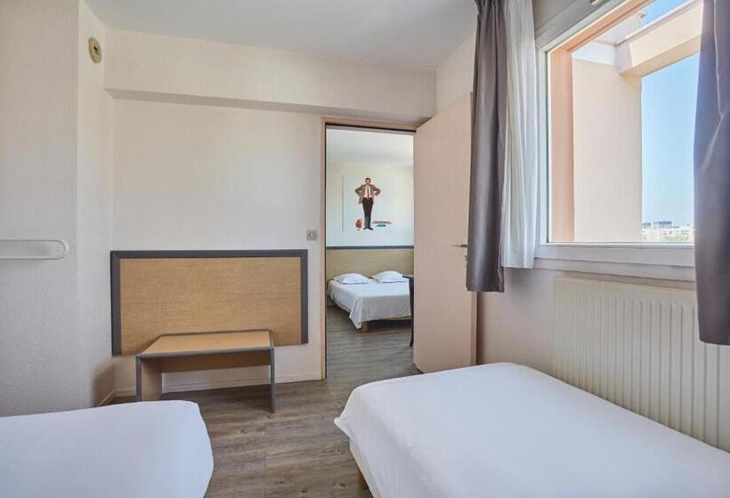 패밀리 룸, Hôtel Cinépole   Proche Paris