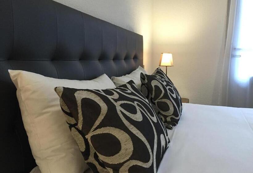 Классический Номер, Du Moulin