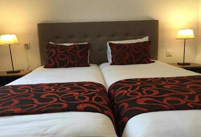 Классический Номер, Du Moulin