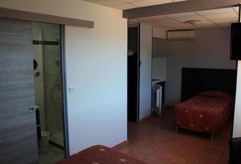 Standard Trippelrum, L Hacienda